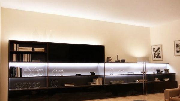 10 idées créatives pour utiliser les rubans LED chez vous
